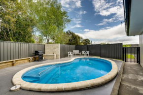 Belmont Pool Paradise - Havelock North Home